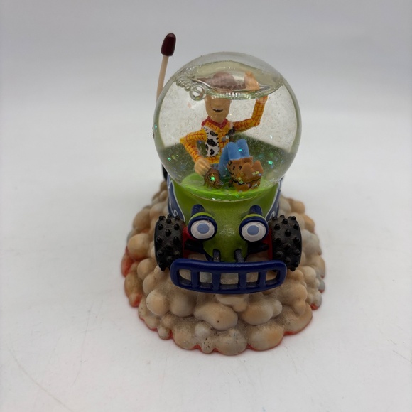 Disney Toy Story Woody Toy RC Car Mini Water Snow Globe - Picture 6 of 12